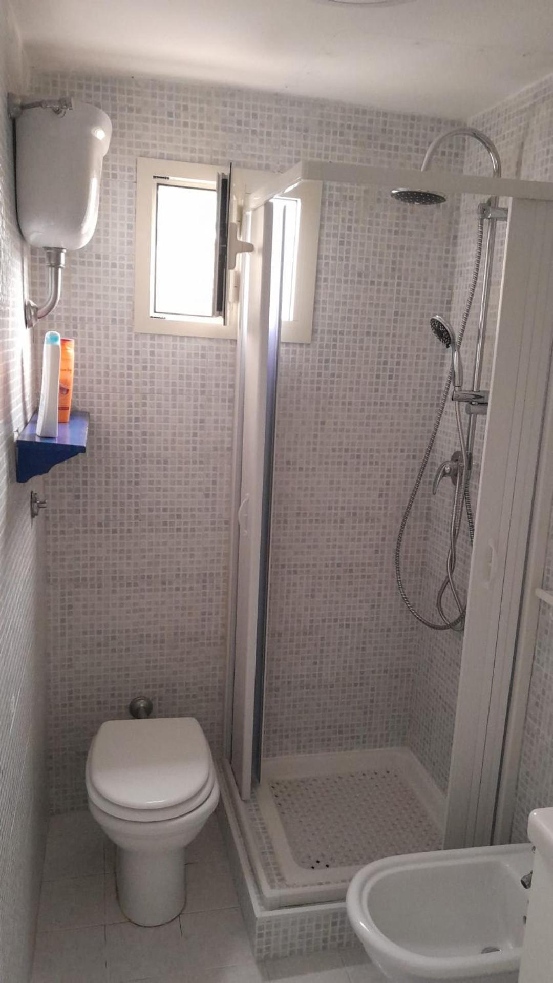 Accomodation Little Smile Napoli Bagian luar foto